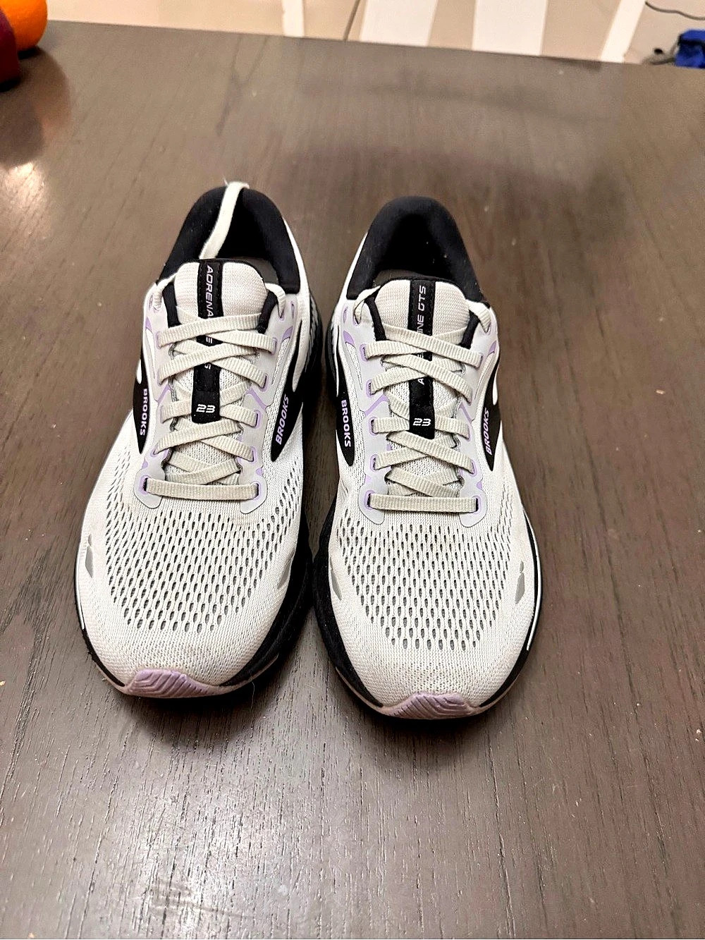 Brooks Adrenaline GTS 23 Women's Athletic Shoes US 10 (B) Grey Purple W